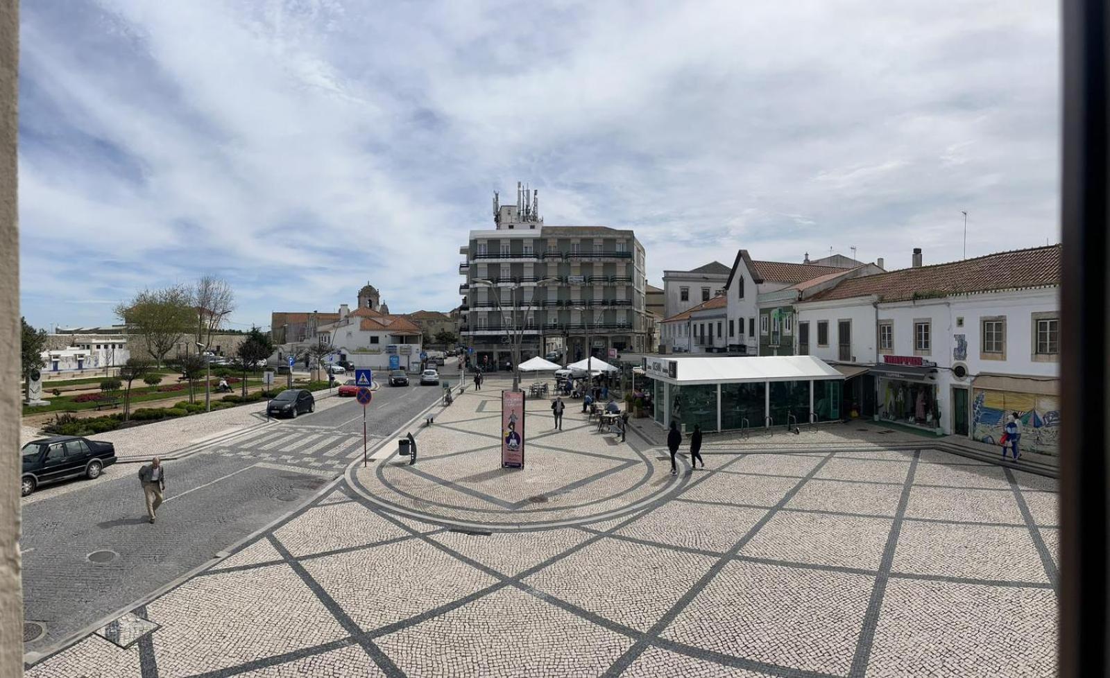 Residencia Aviz Hotel Peniche Exterior photo