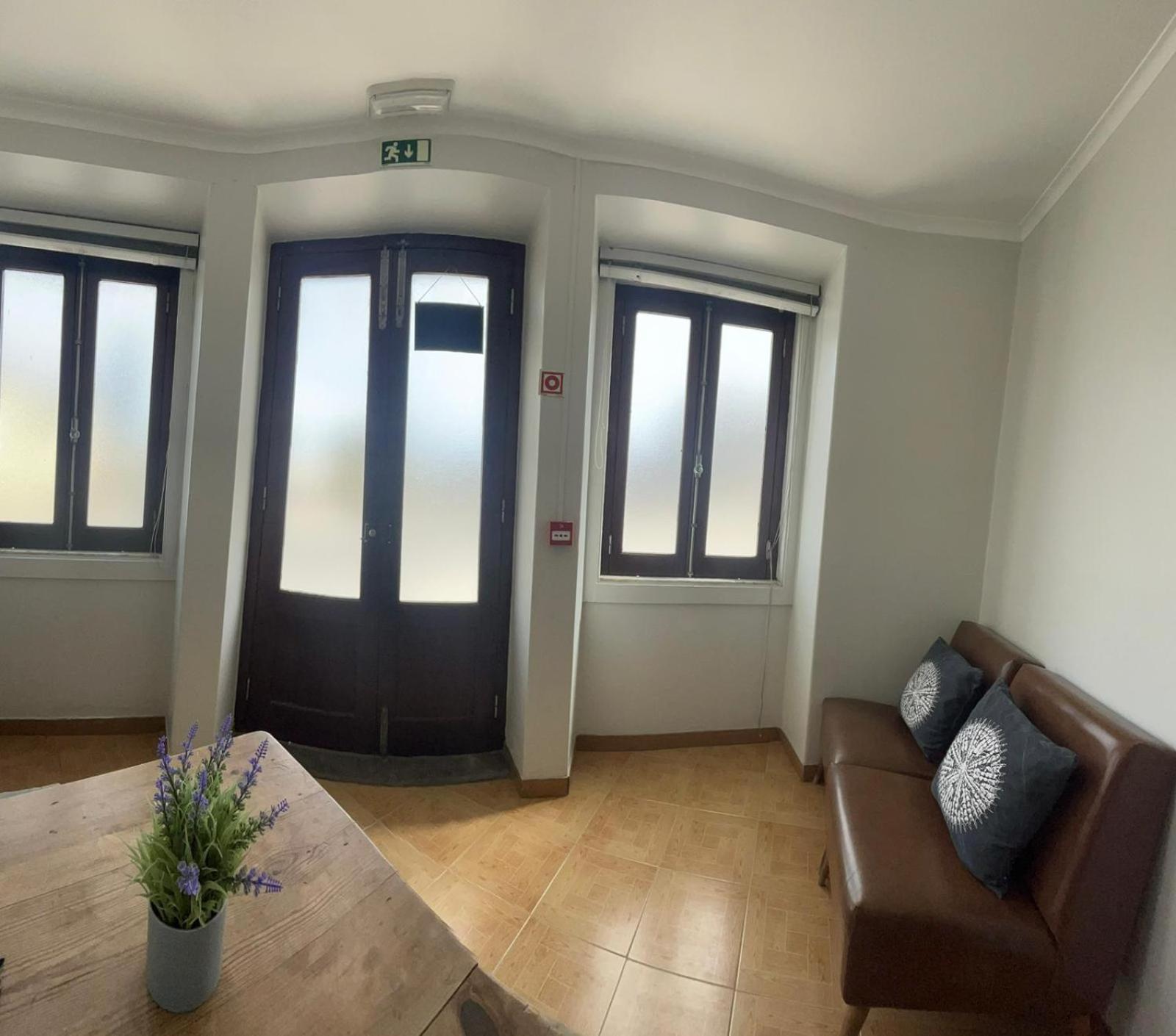 Residencia Aviz Hotel Peniche Room photo