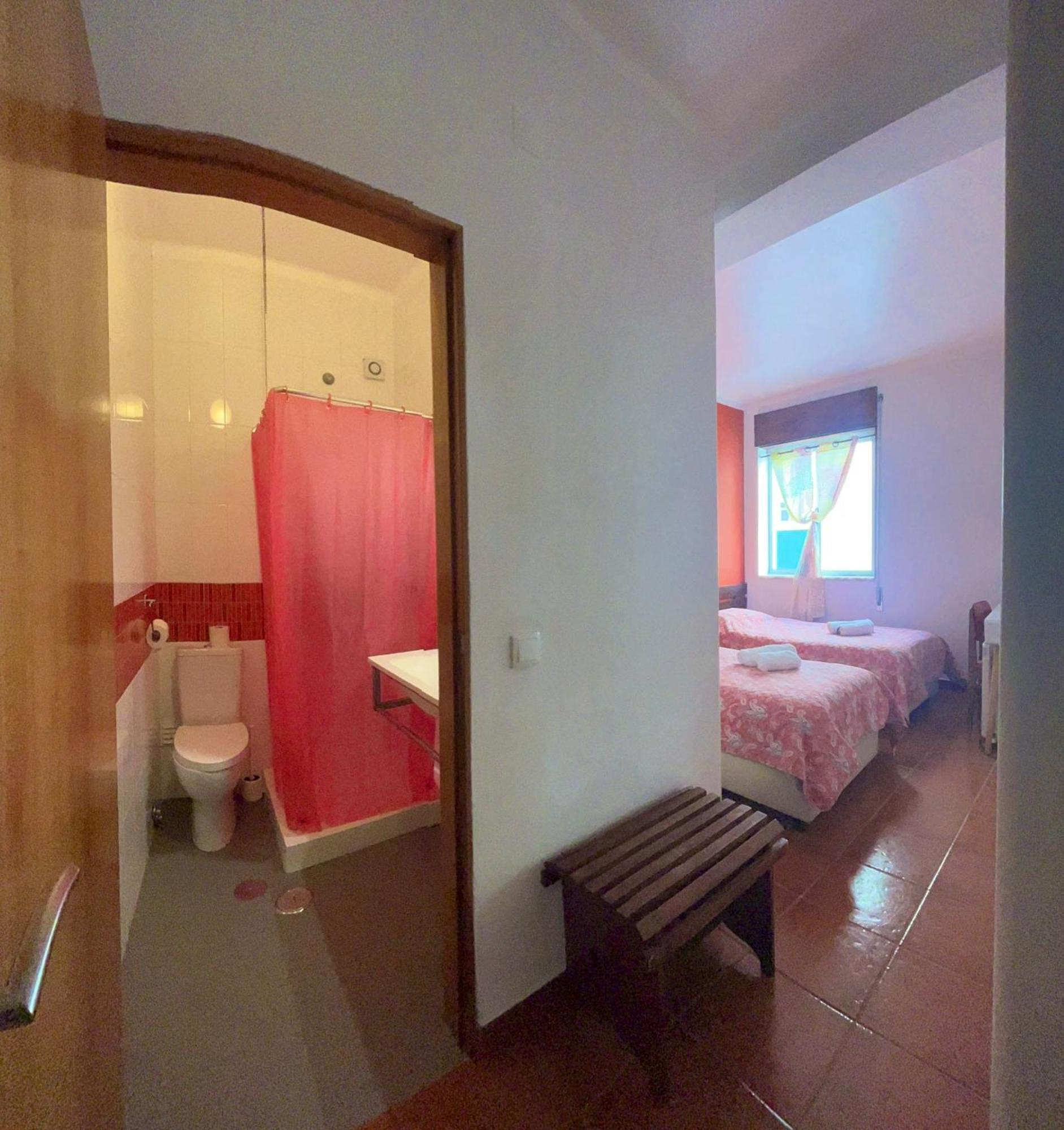 Residencia Aviz Hotel Peniche Room photo